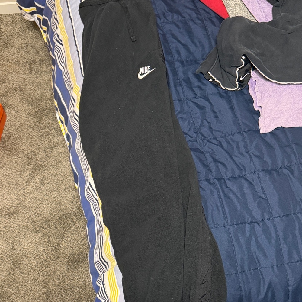 Nike Men’s Black Jogger Pants